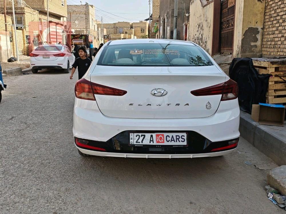هيونداي النترا